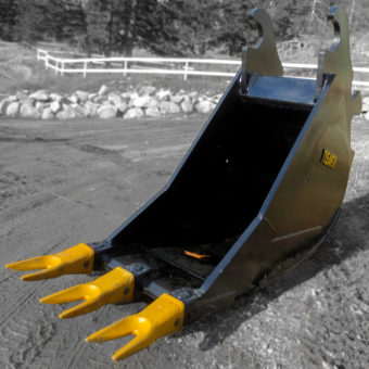 Heavy duty Excavator dig bucket manufactured by Tysea Mfg.  Ditching buckets with pin on replaceable teeth.