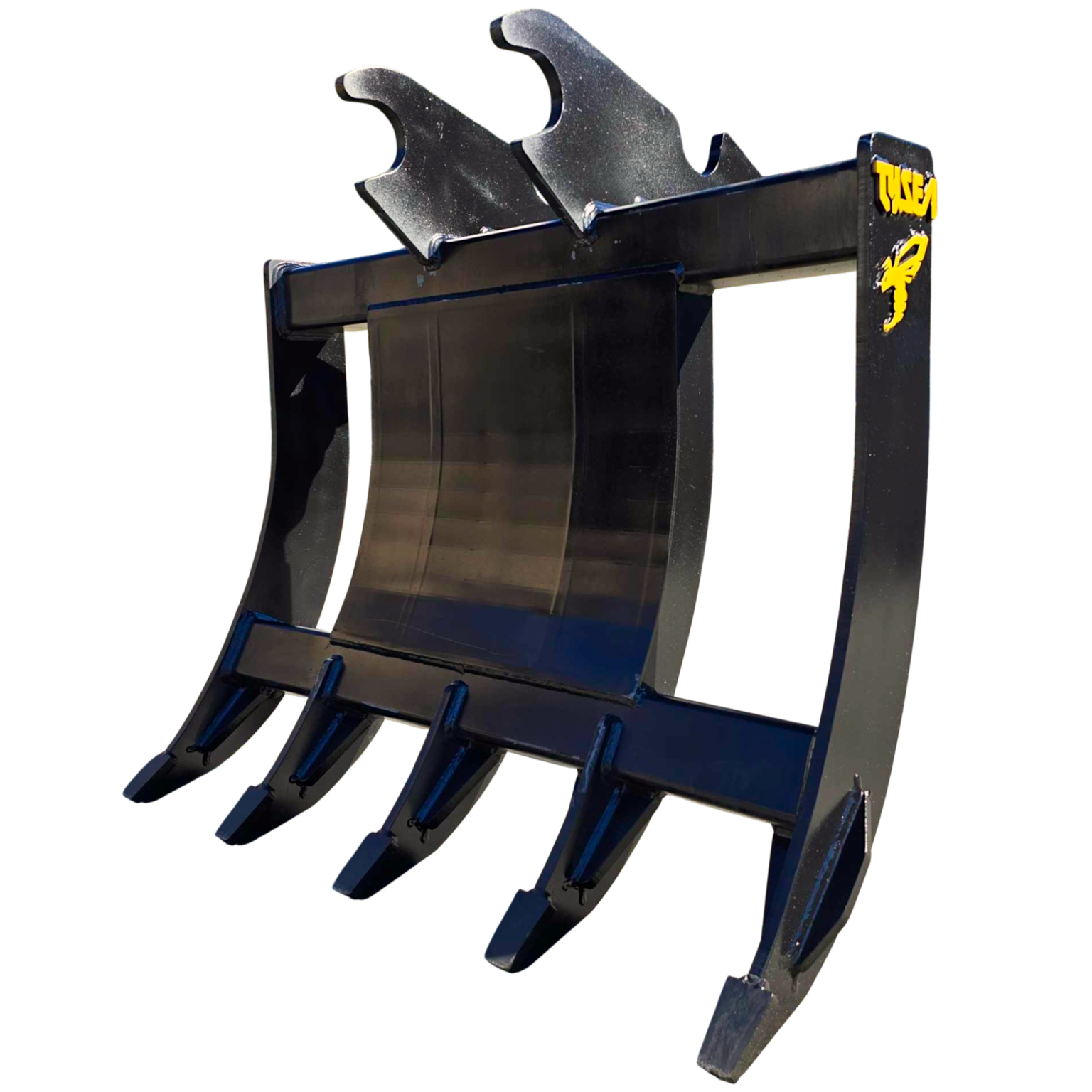 Heavy-duty 5-tine excavator brush rake for land clearing and brush removal – custom-built attachment by Tysea MFG
