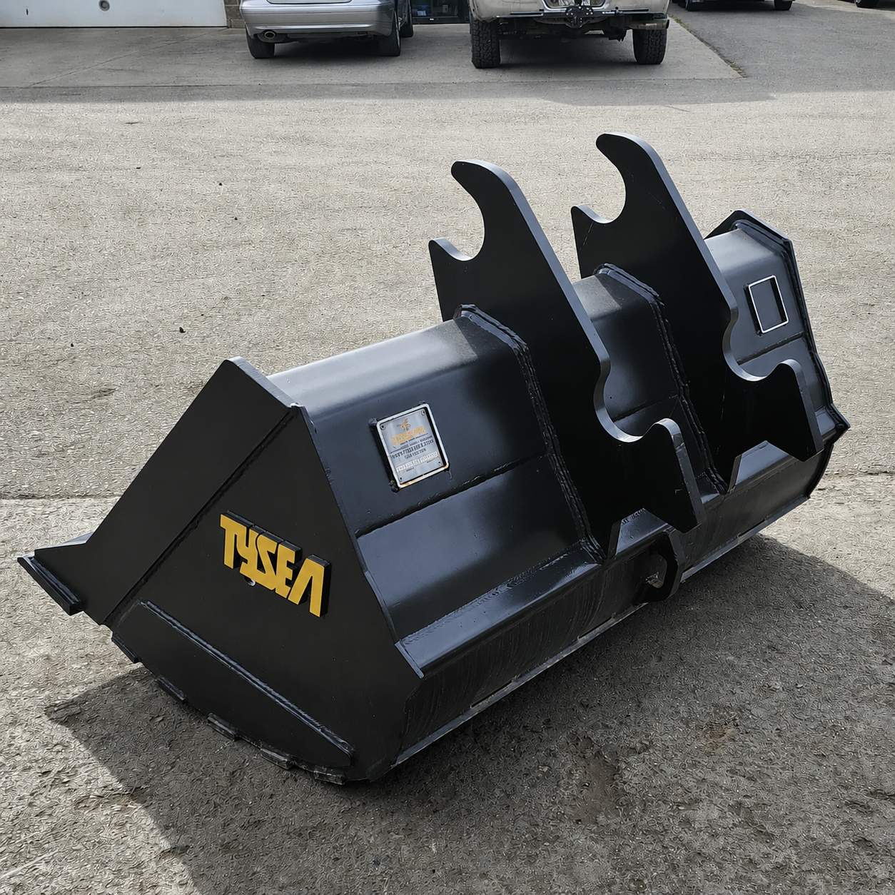 54" Excavator cleanup bucket for sale